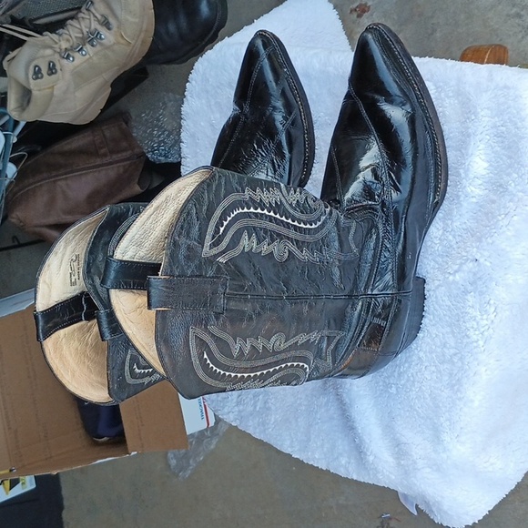 eel skinMan's boots x 19 - Picture 2 of 4